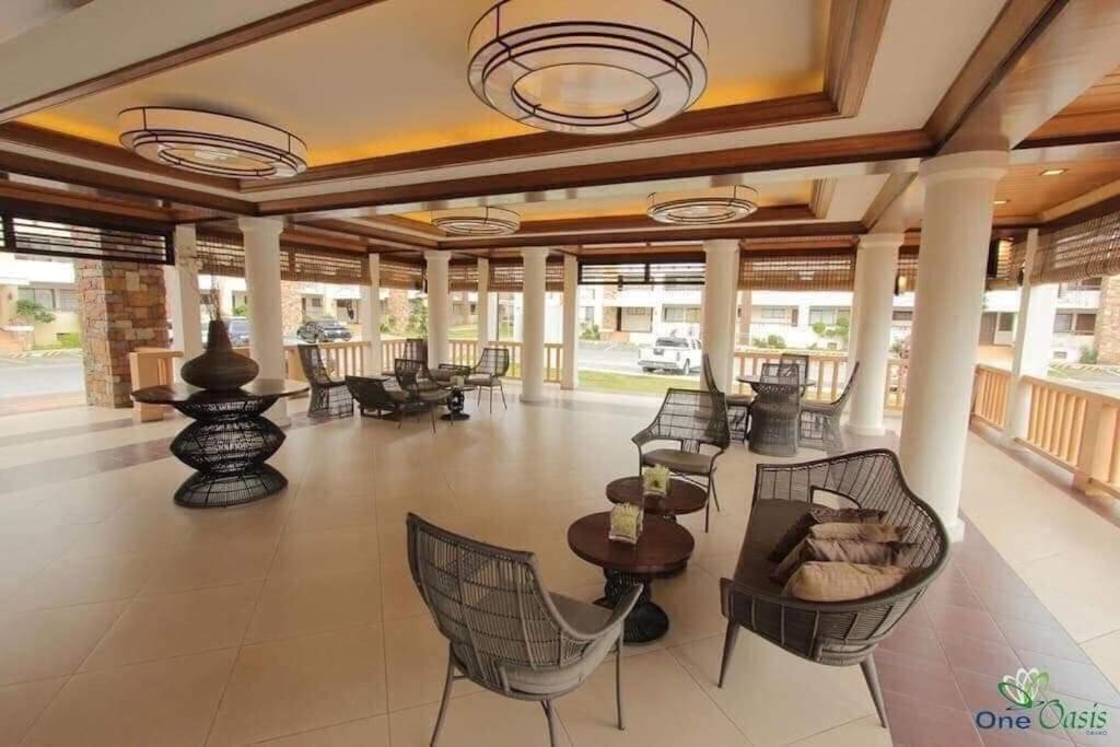 Cozy 2Br With Free Pool Beside Sm City Mall Davao Экстерьер фото
