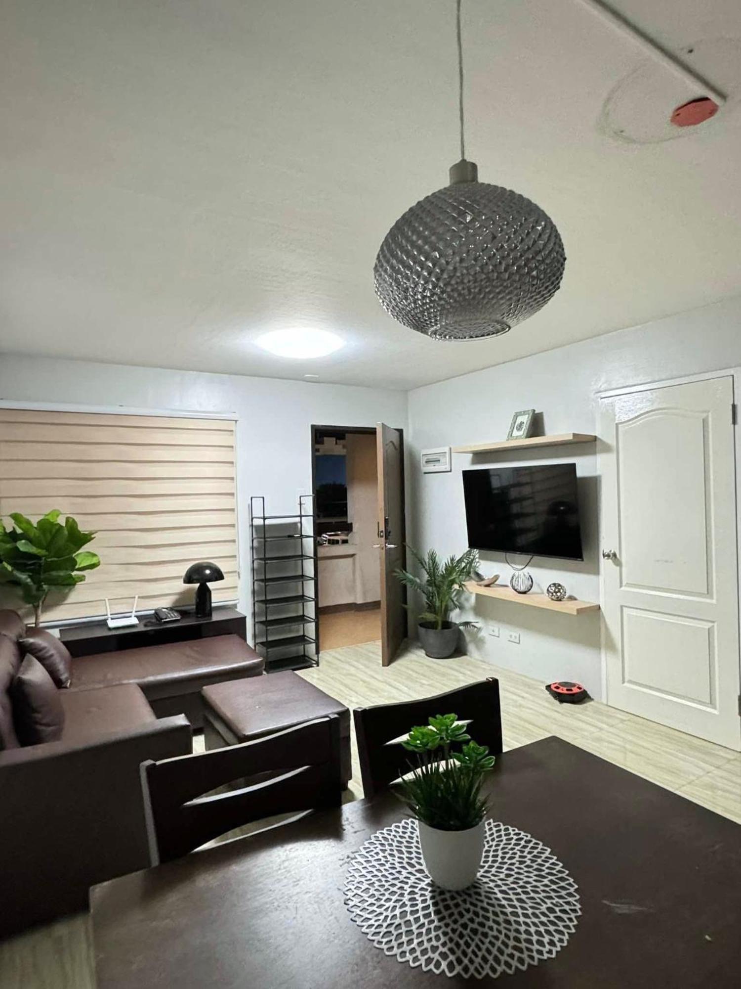 Cozy 2Br With Free Pool Beside Sm City Mall Davao Экстерьер фото